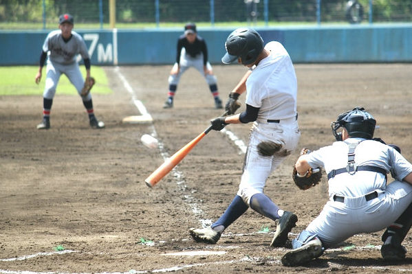 student-baseball